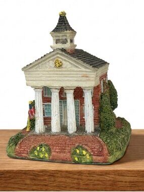 Miniature Vintage Village Harmony Grove Collection Brunswick Courthouse 1992